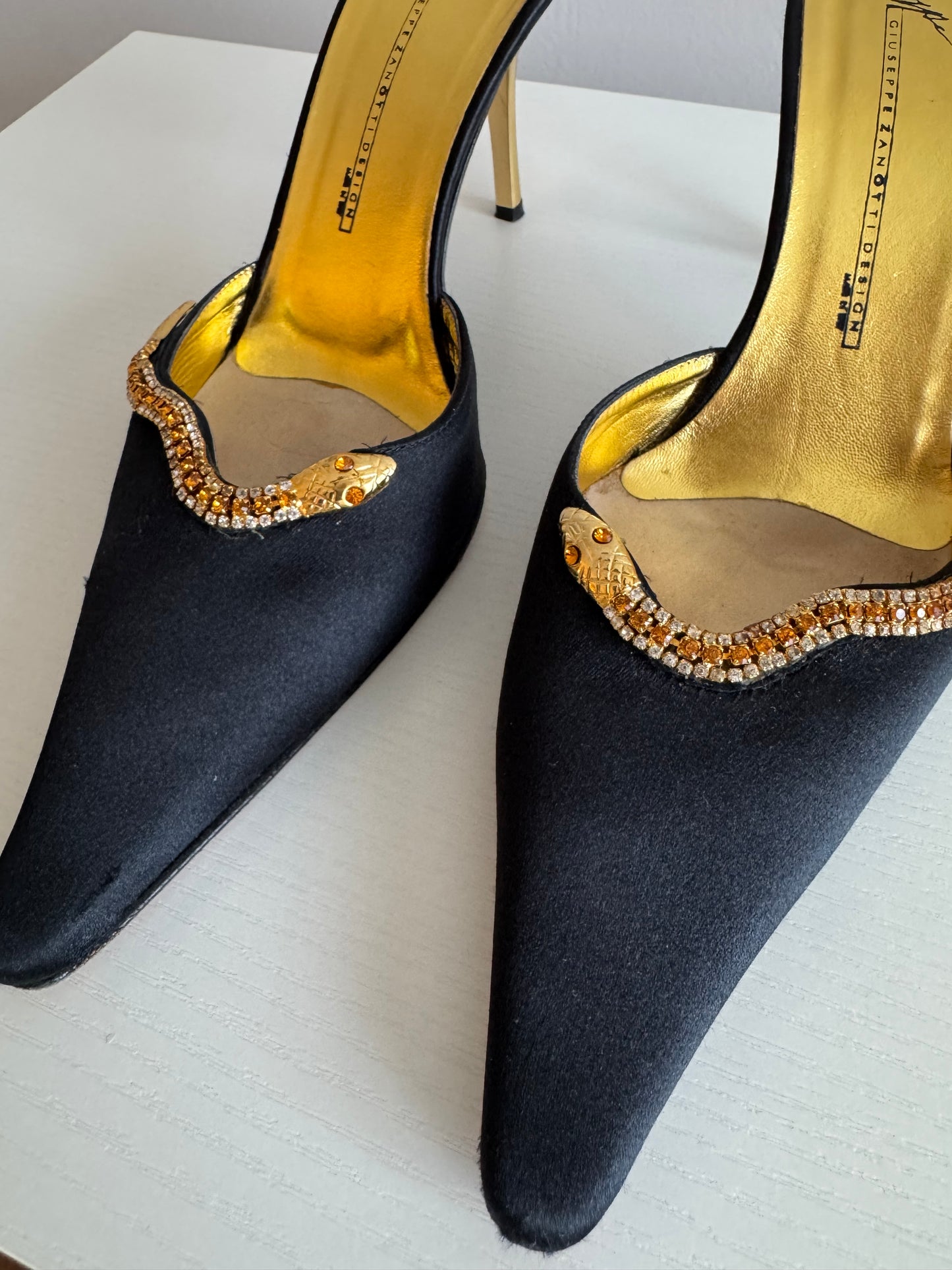 Giuseppe Zanotti Mules (IT 39.5)